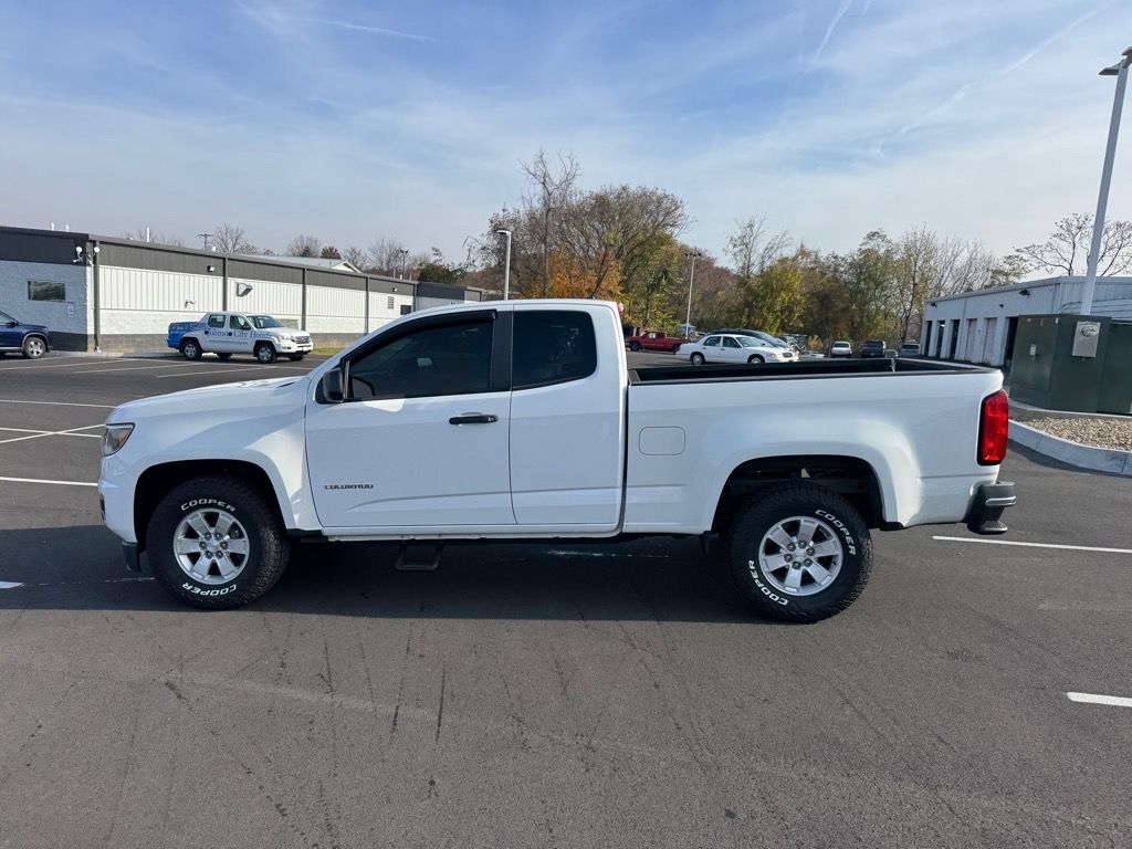 2015 Chevrolet Colorado Base photo 2