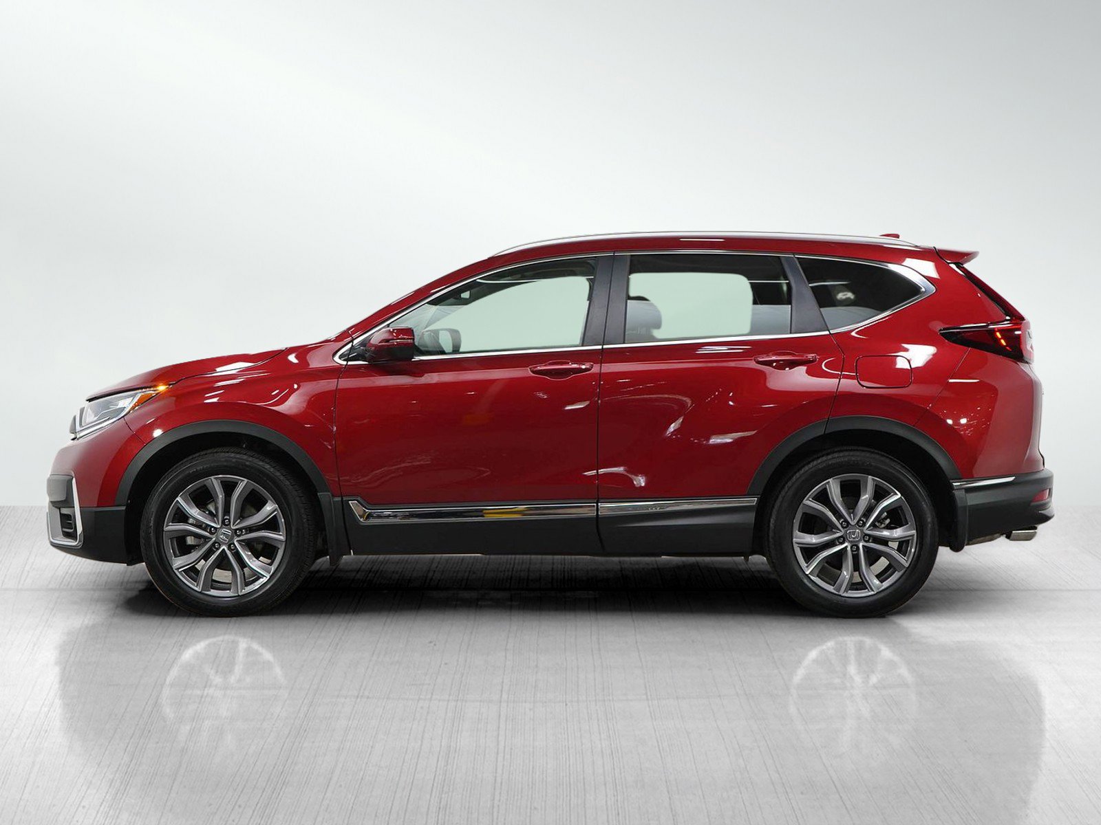 Used 2022 Honda CR-V Touring with VIN 2HKRW2H97NH643153 for sale in Burnsville, Minnesota