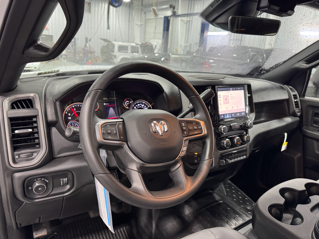 2025 Ram 3500 Tradesman photo 4