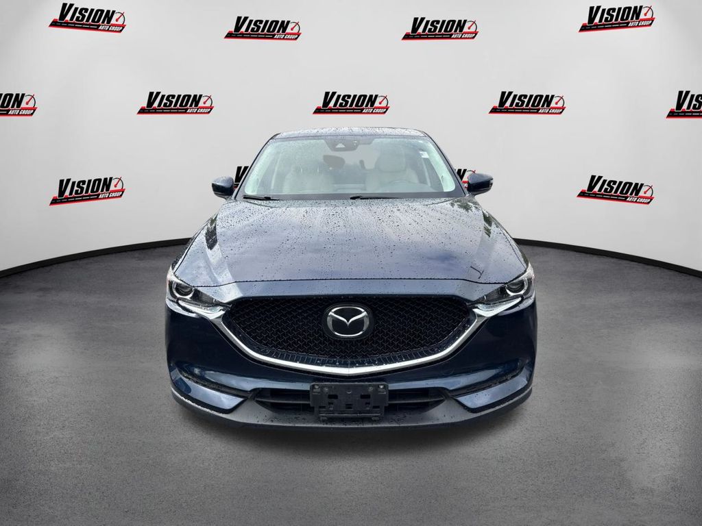 2018 Mazda CX-5 Touring photo 2