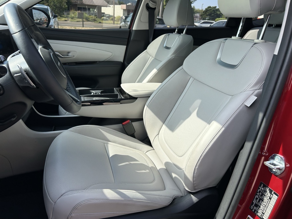 2025 Hyundai Tucson Hybrid Limited photo 23