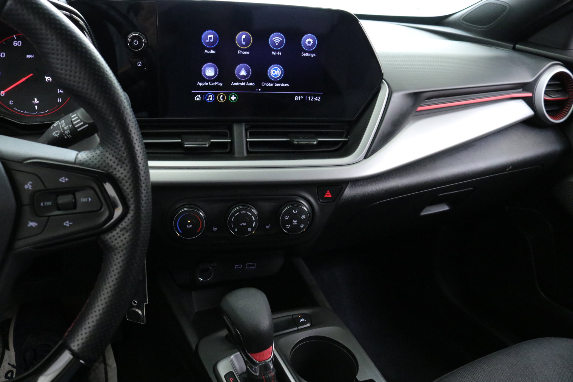 2024 Chevrolet Trax photo 17