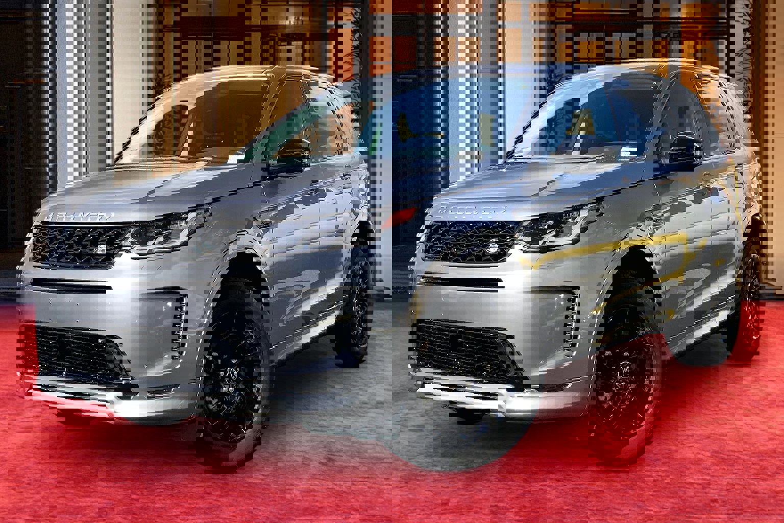 2024 Land Rover Discovery Sport S