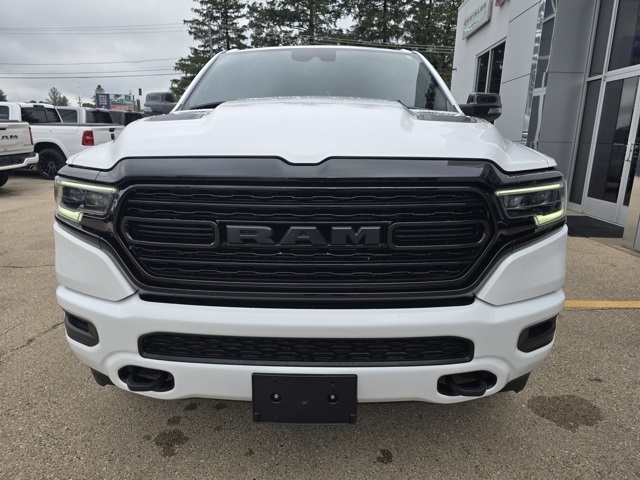 2023 Ram 1500 Limited photo 3