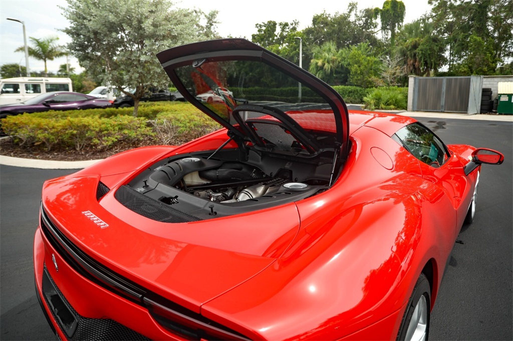 2025 Ferrari 296 GTB photo 16