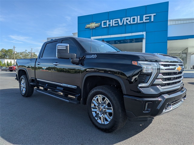 2024 Chevrolet Silverado 2500HD High Country photo 2