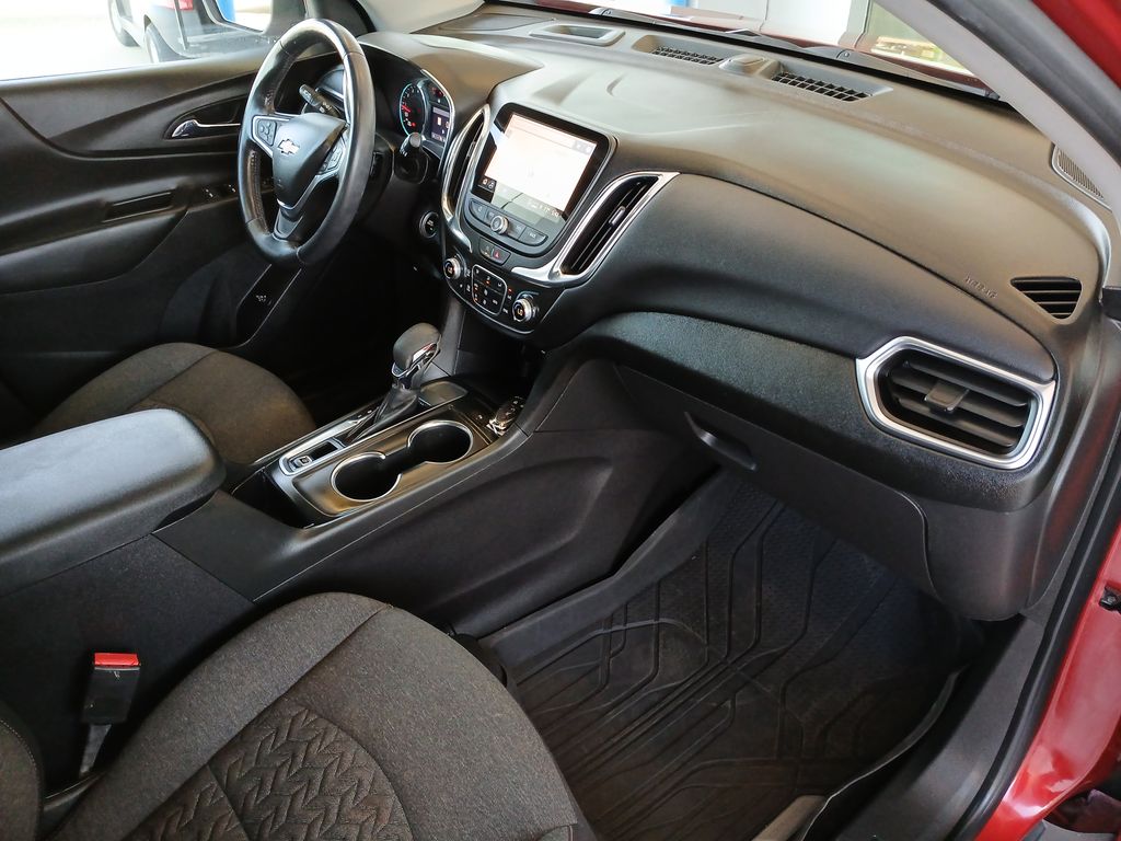 2022 Chevrolet Equinox LT photo 29
