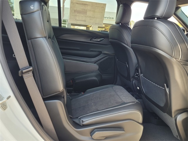 2024 Jeep Grand Cherokee Altitude X photo 17