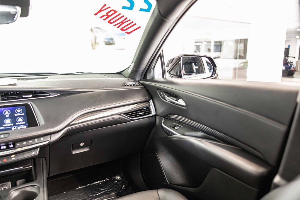 2022 CADILLAC XT4 - Image 39