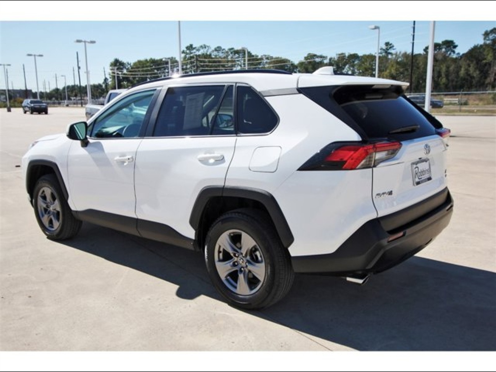 2024 Toyota RAV4 XLE - 6