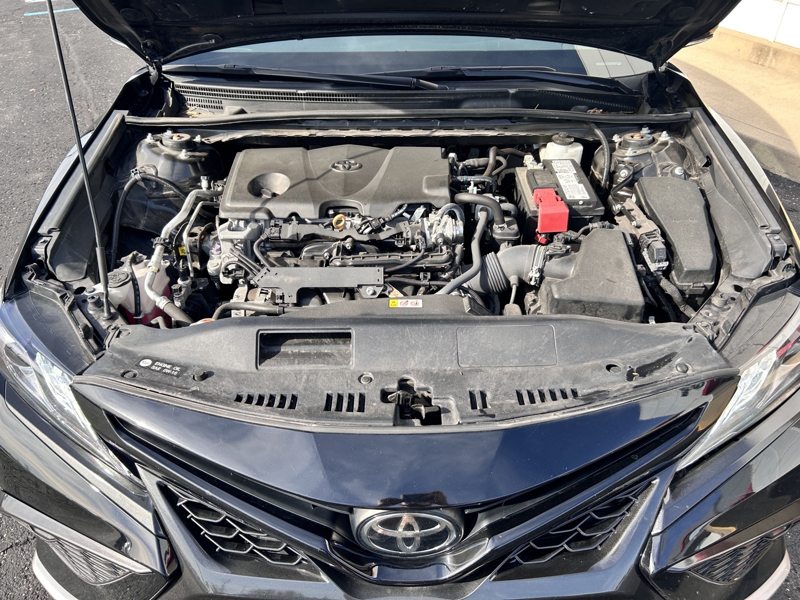 2022 Toyota Camry XSE photo 2