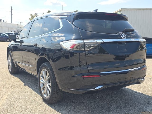 2023 Buick Enclave Avenir photo 3