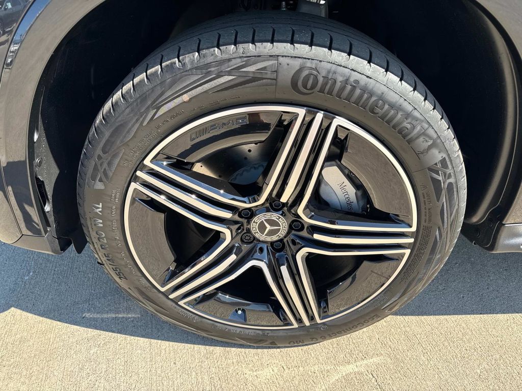 2026 Mercedes Benz GLC 350e 4MATIC photo 9