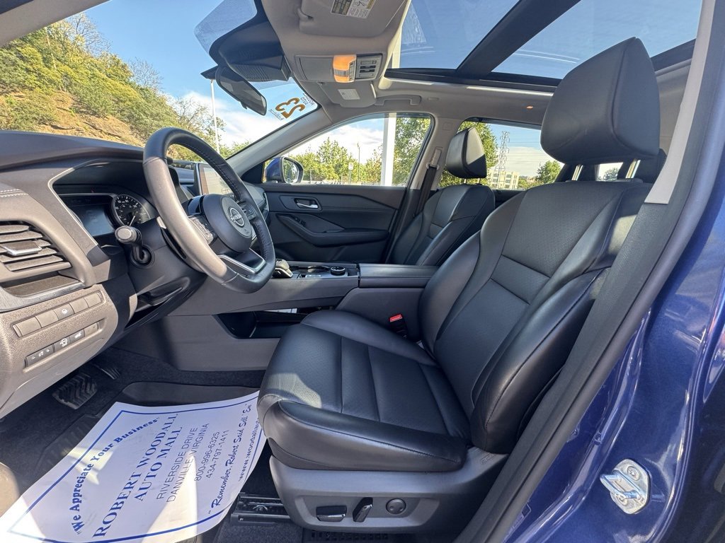 2023 Nissan Rogue SV photo 7