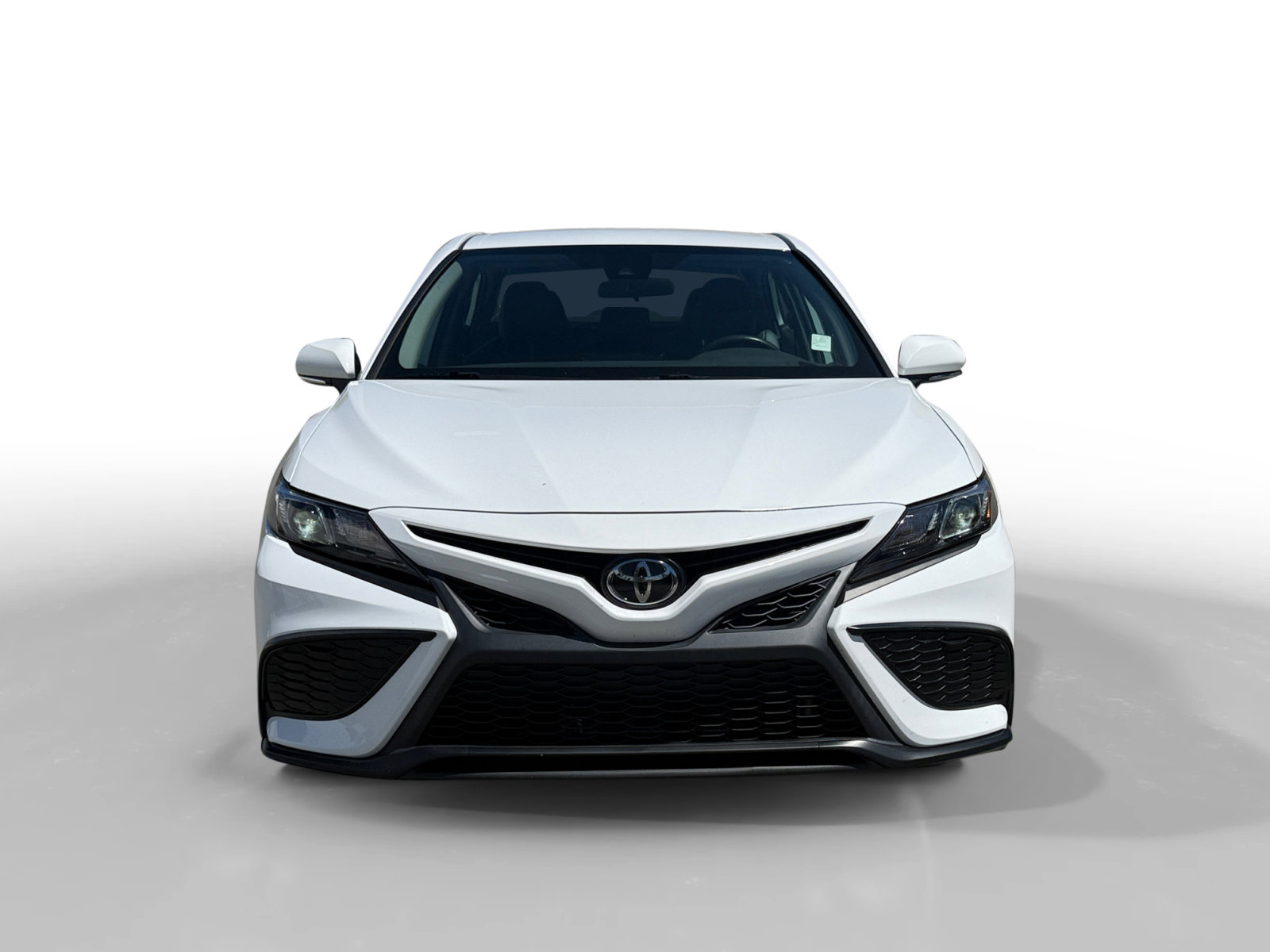 2022 Toyota Camry SE photo 8