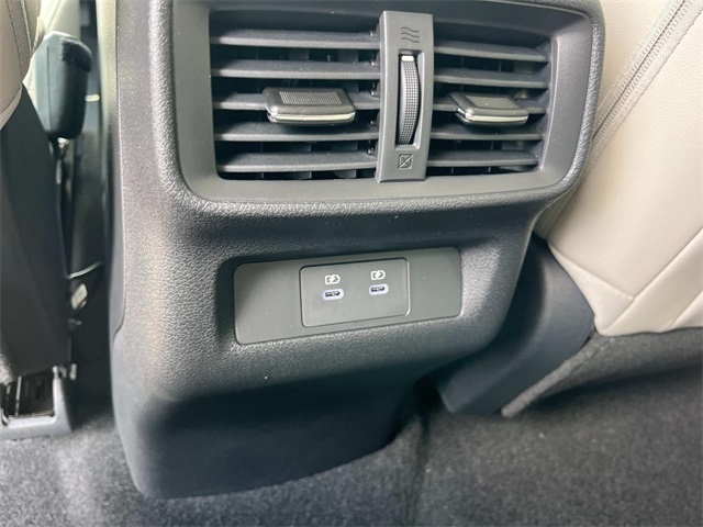 2025 Nissan Murano SV photo 15