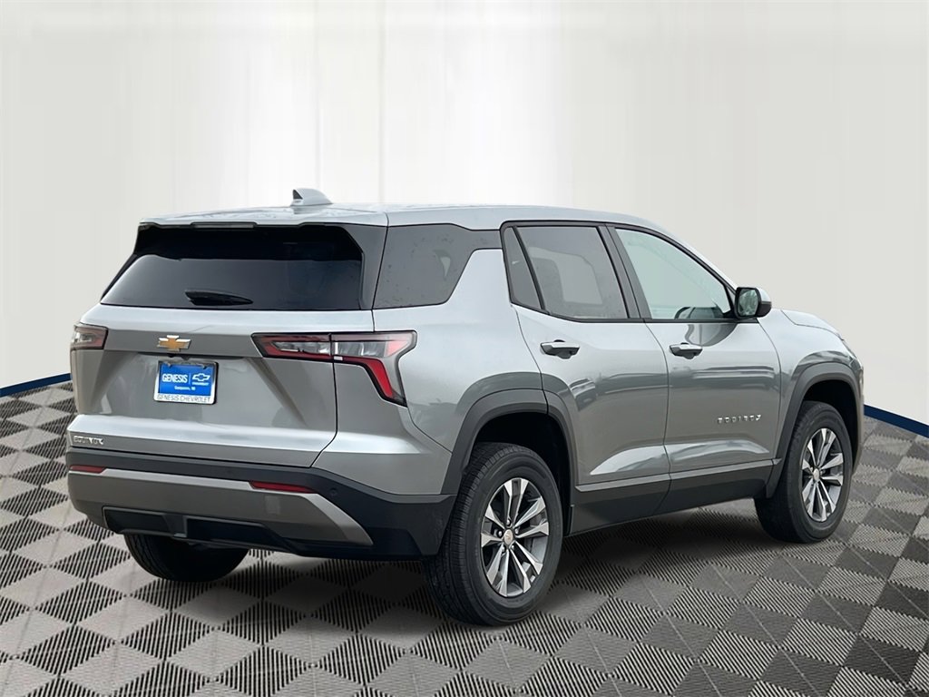 2026 Chevrolet Equinox LT photo 4