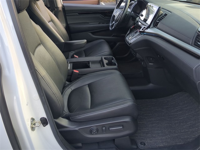 2021 Honda Odyssey Touring photo 26