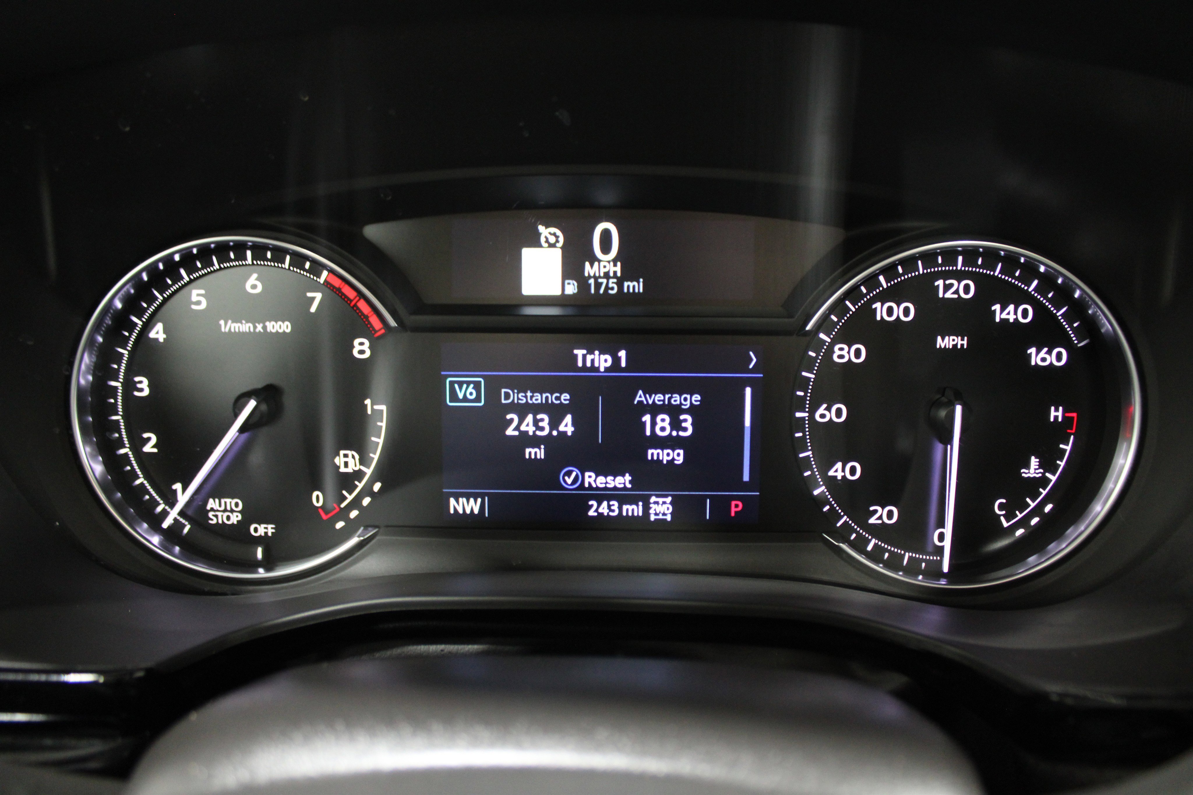 2025 Cadillac XT5 Premium Luxury photo 3