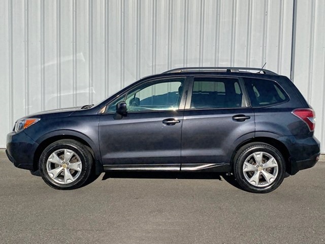 2015 Subaru Forester 2.5i Premium photo 5