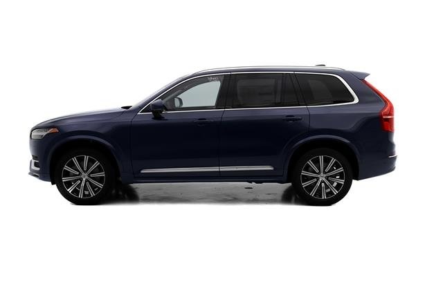 2025 Volvo XC90 Plus photo 3