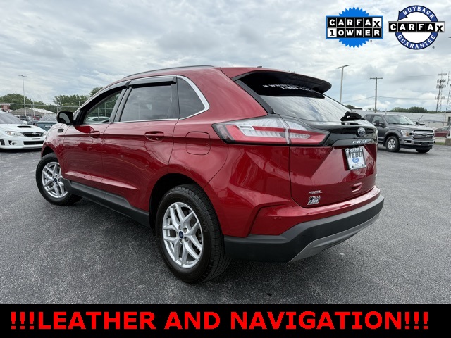 2022 Ford Edge SEL photo 4