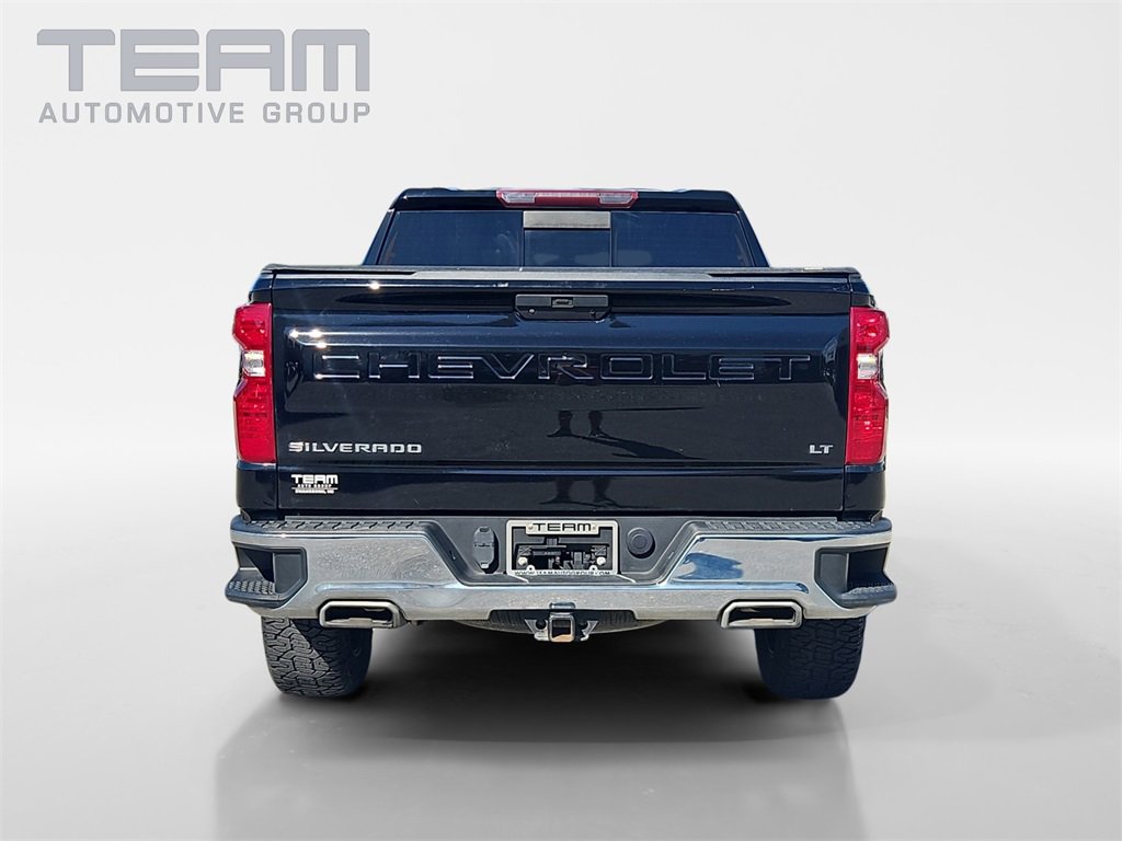 2022 Chevrolet Silverado 1500 LT photo 3