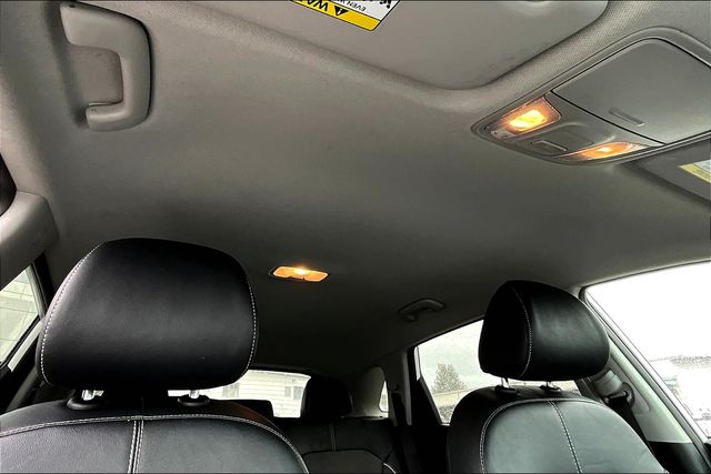 2022 Kia Niro EV EX photo 17