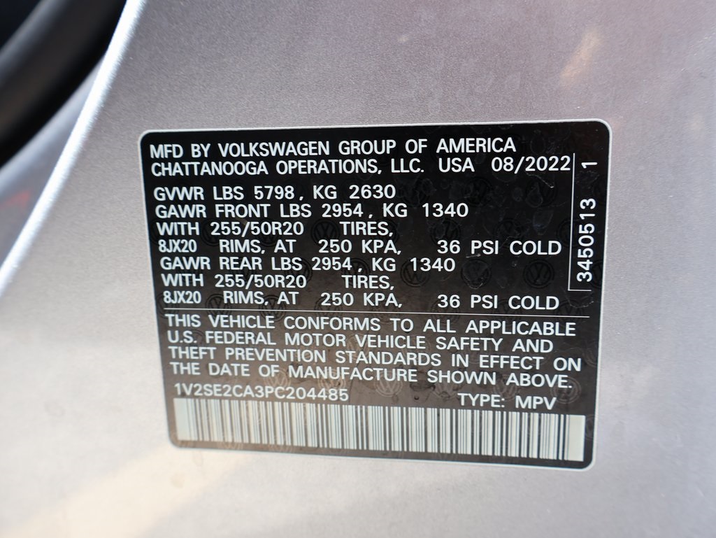 2023 Volkswagen Atlas Cross Sport V6 SEL R-Line photo 36