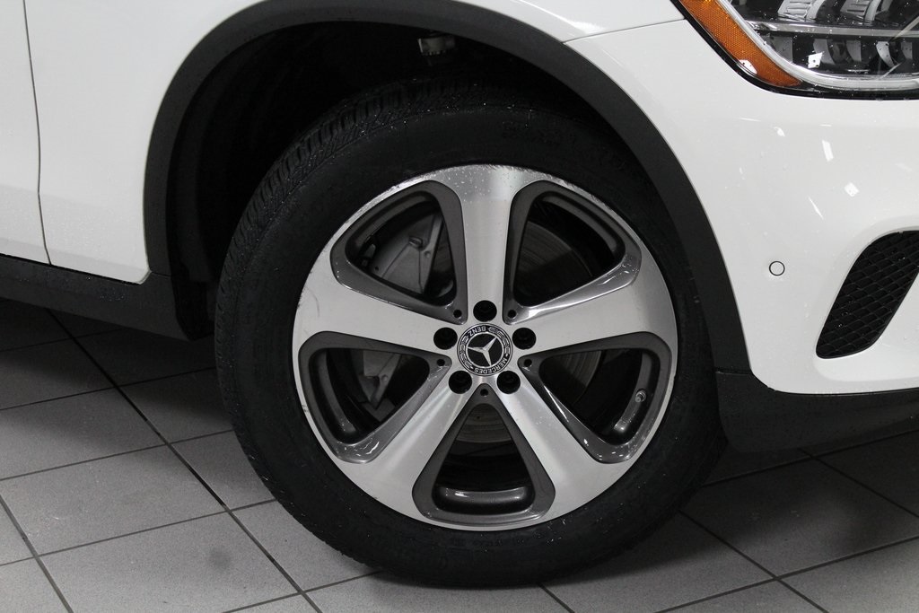 2022 Mercedes Benz GLC 300 4MATIC photo 3