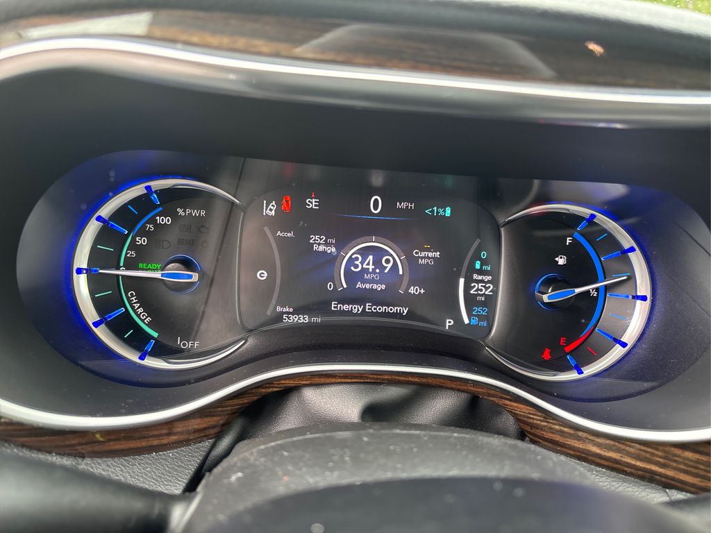 2021 Chrysler Pacifica Hybrid Limited photo 20