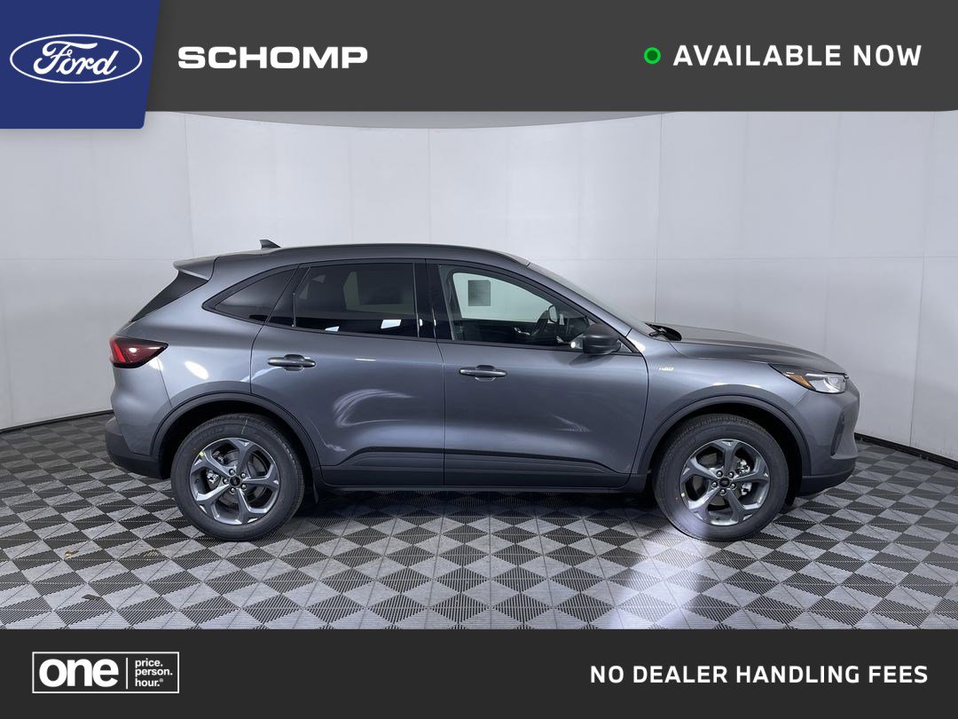 2026 Ford Escape ST-Line's photo