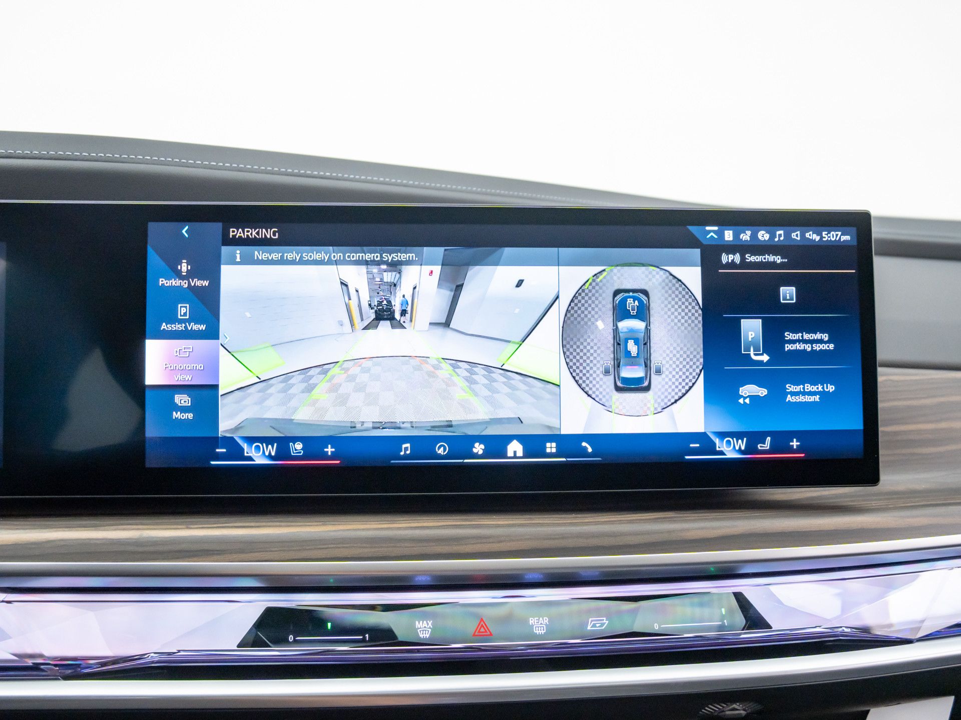 New 2025 Black Sapphire Metallic BMW xDrive60 image 24