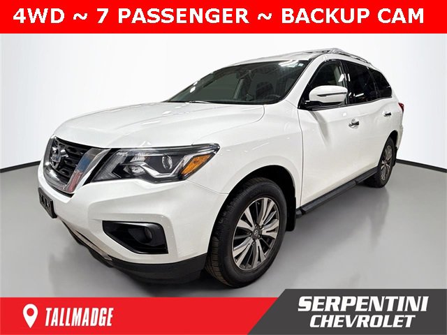 2018 Nissan Pathfinder SV