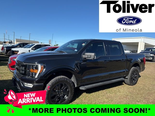 2022 Ford F-150 XLT's photo