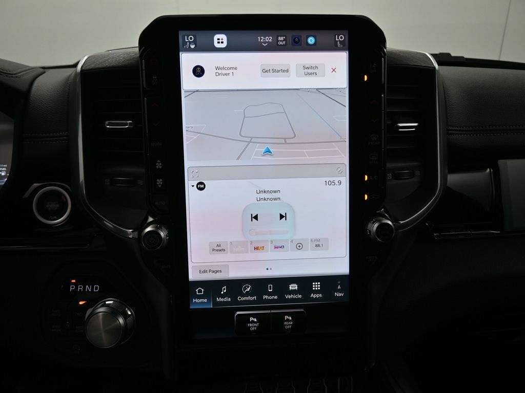 2026 Ram 1500 Laramie photo 3