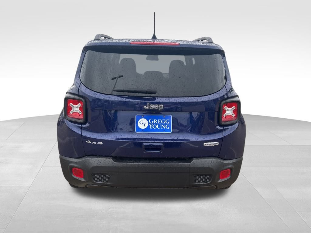 2020 Jeep Renegade Latitude photo 3
