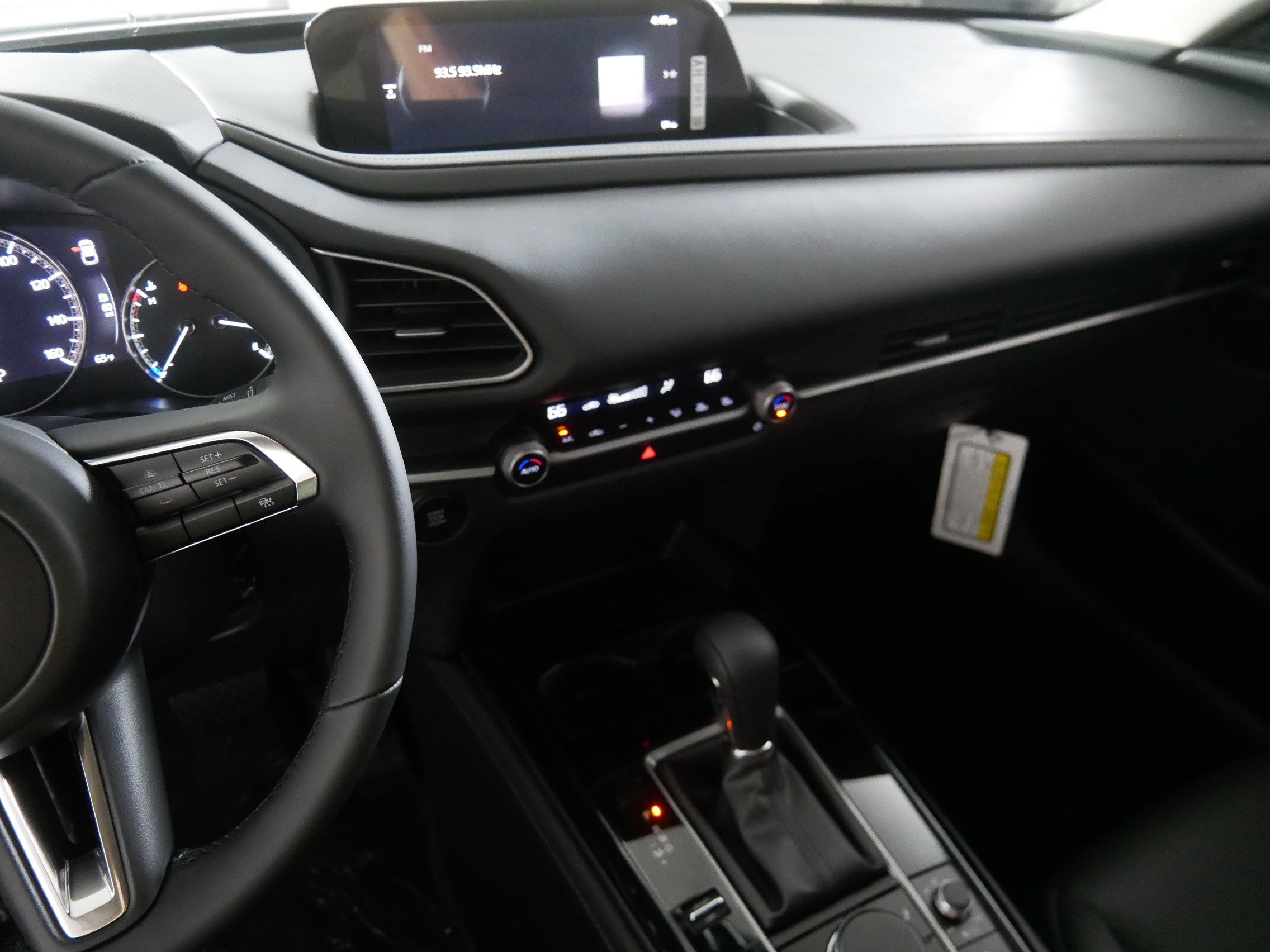 2025 Mazda CX-30 2.5 Select Sport photo 4