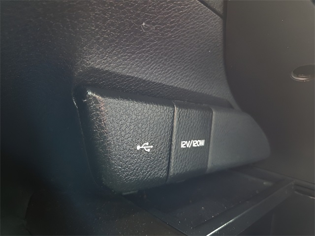 2024 Toyota Camry SE photo 26