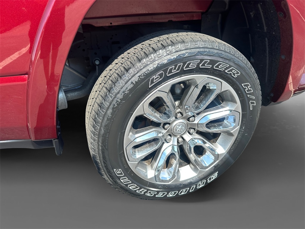 2022 Ram 1500 Laramie photo 10