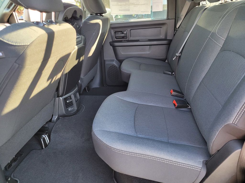 2024 Ram 2500 Tradesman photo 7