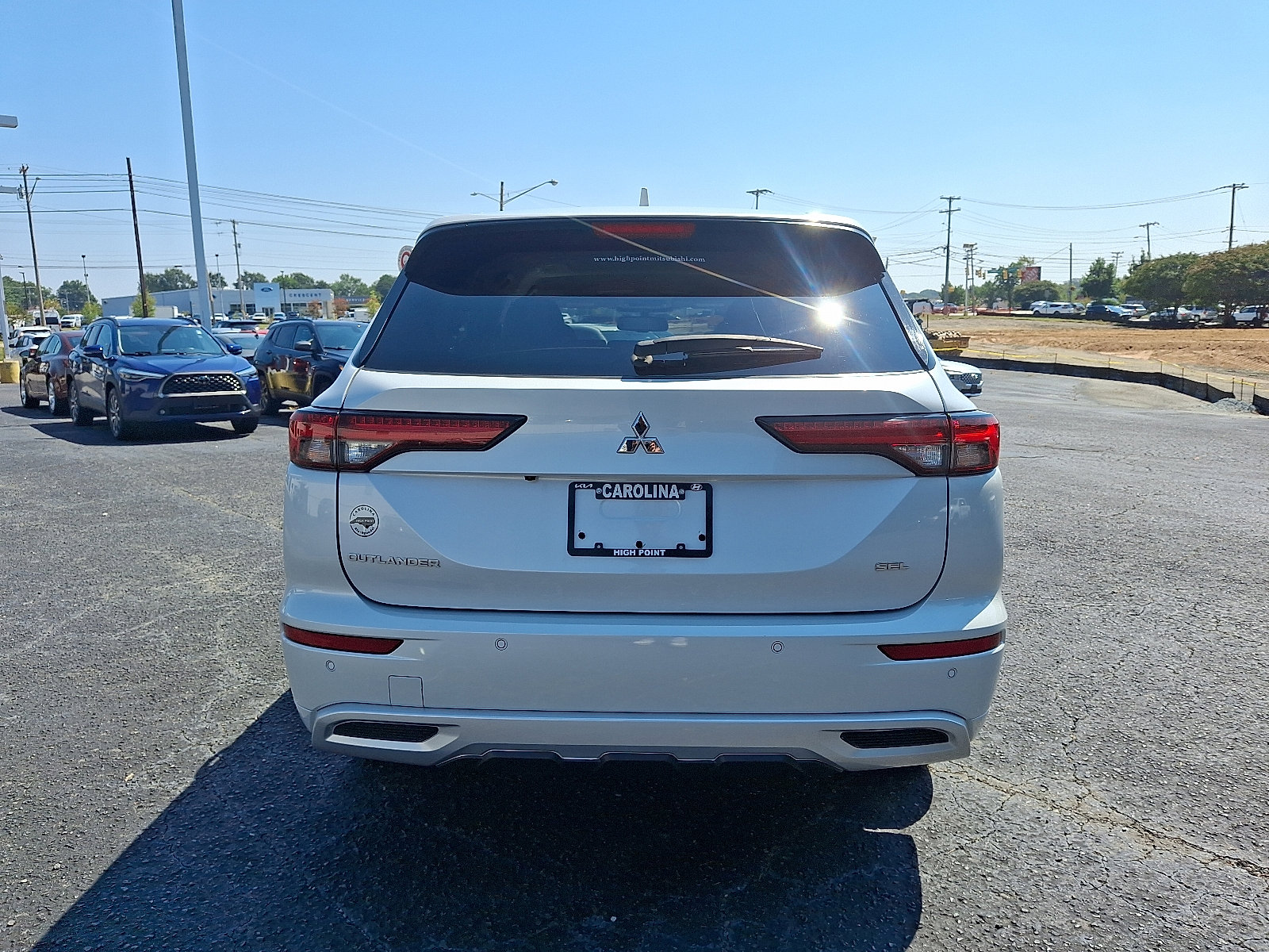 2023 Mitsubishi Outlander SEL photo 4