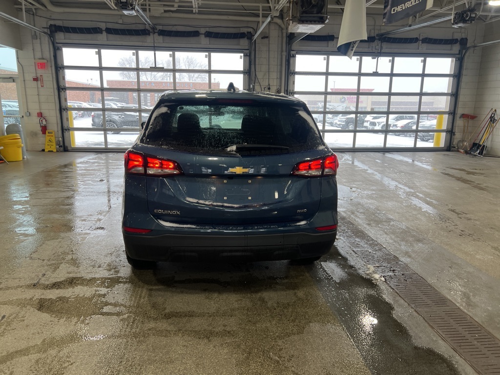 2024 CHEVROLET EQUINOX - Image 3