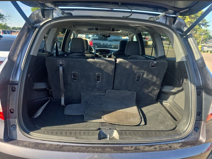 2022 Honda Pilot Touring photo 25