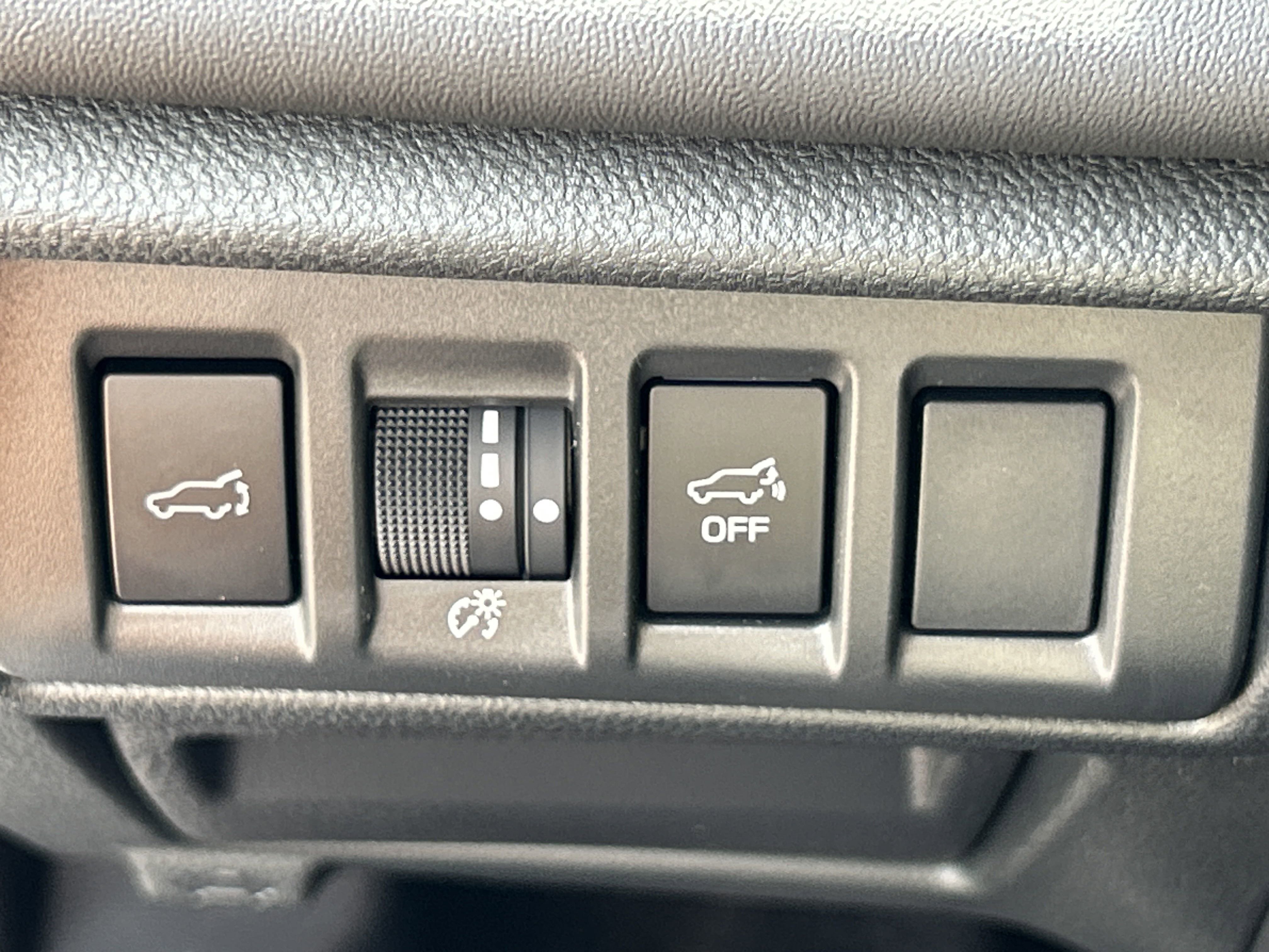 2025 Subaru Outback Touring photo 13