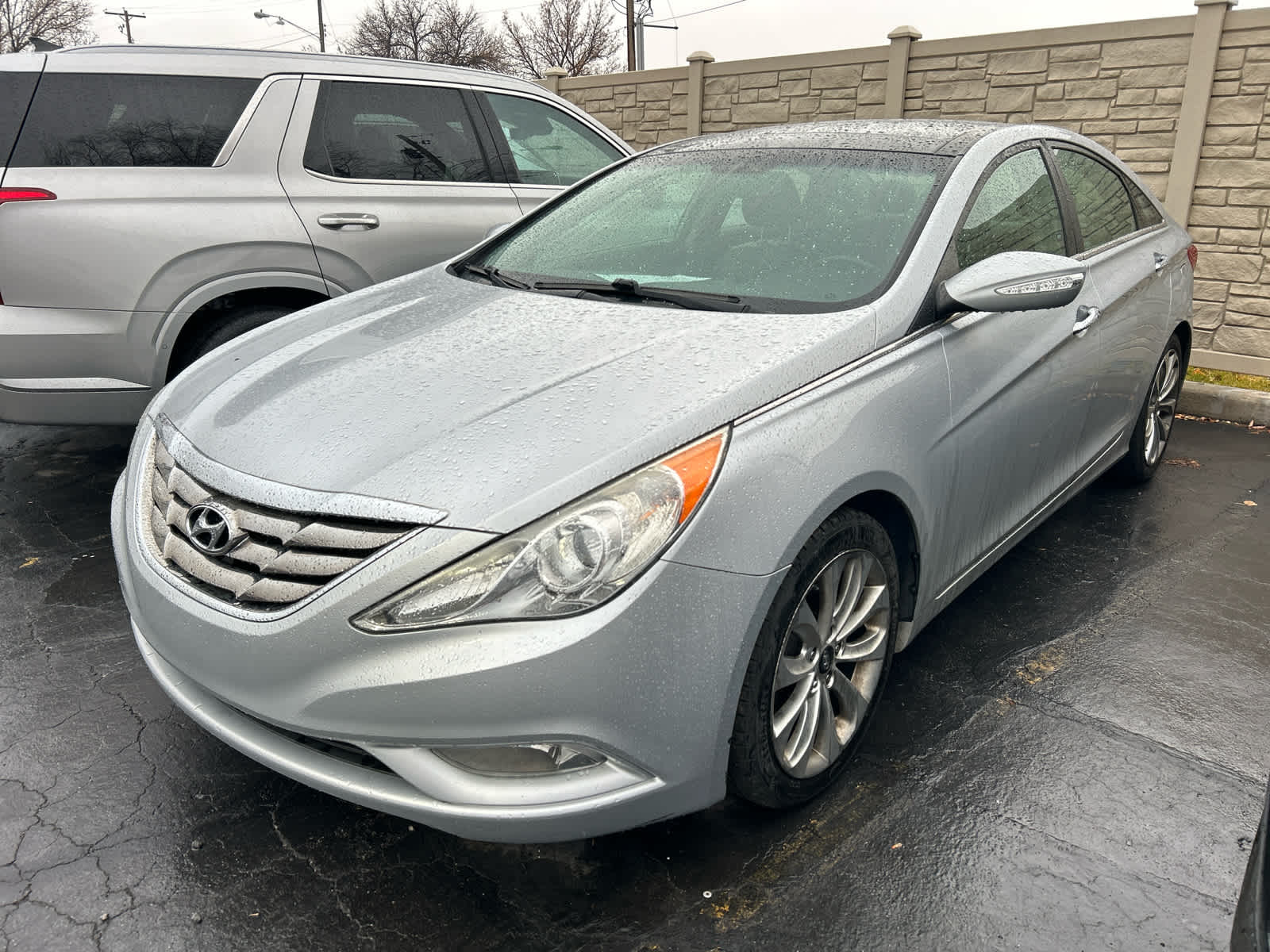 2012 Hyundai Sonata Limited's photo