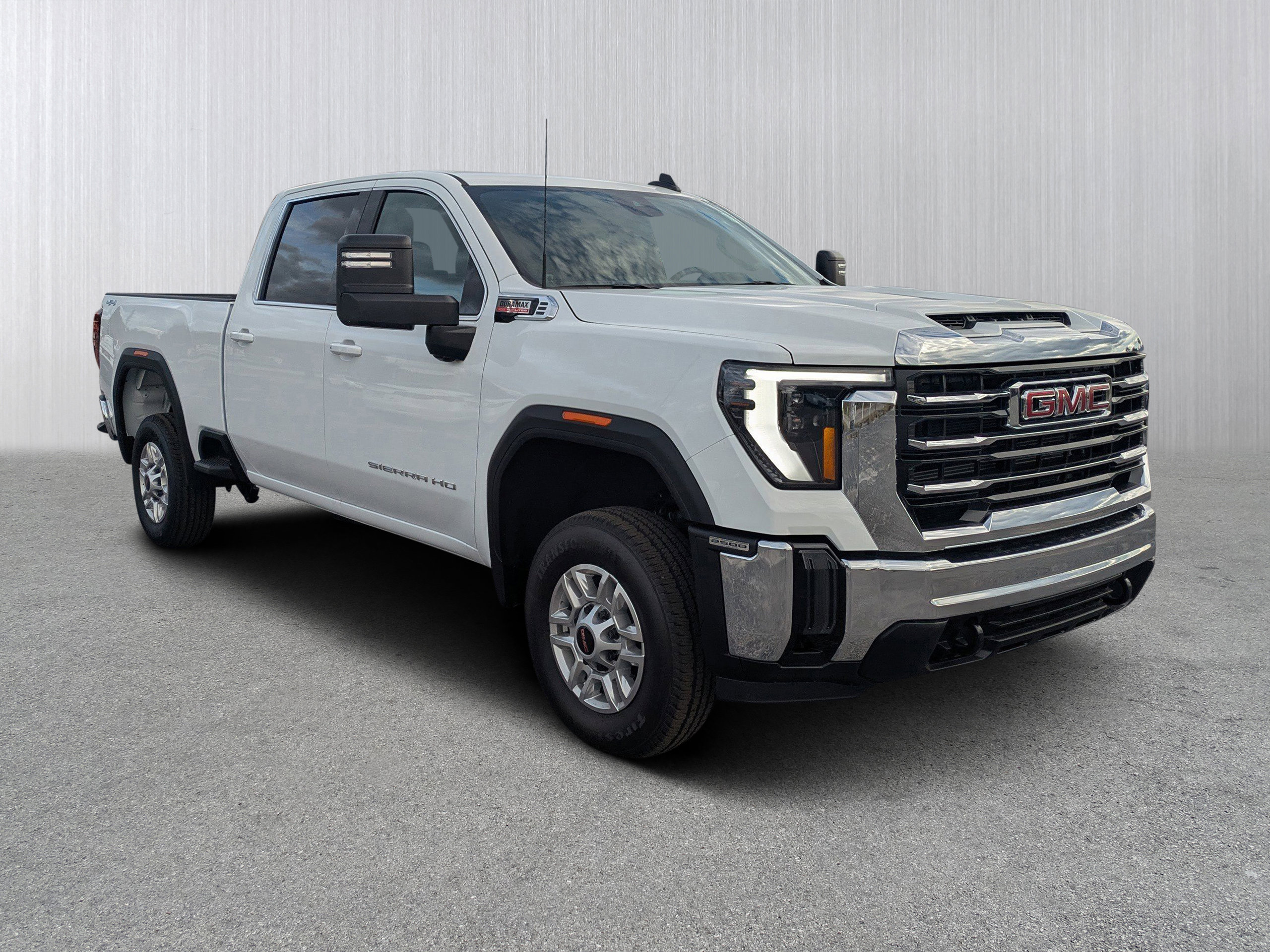 2026 GMC Sierra 2500HD SLE's photo