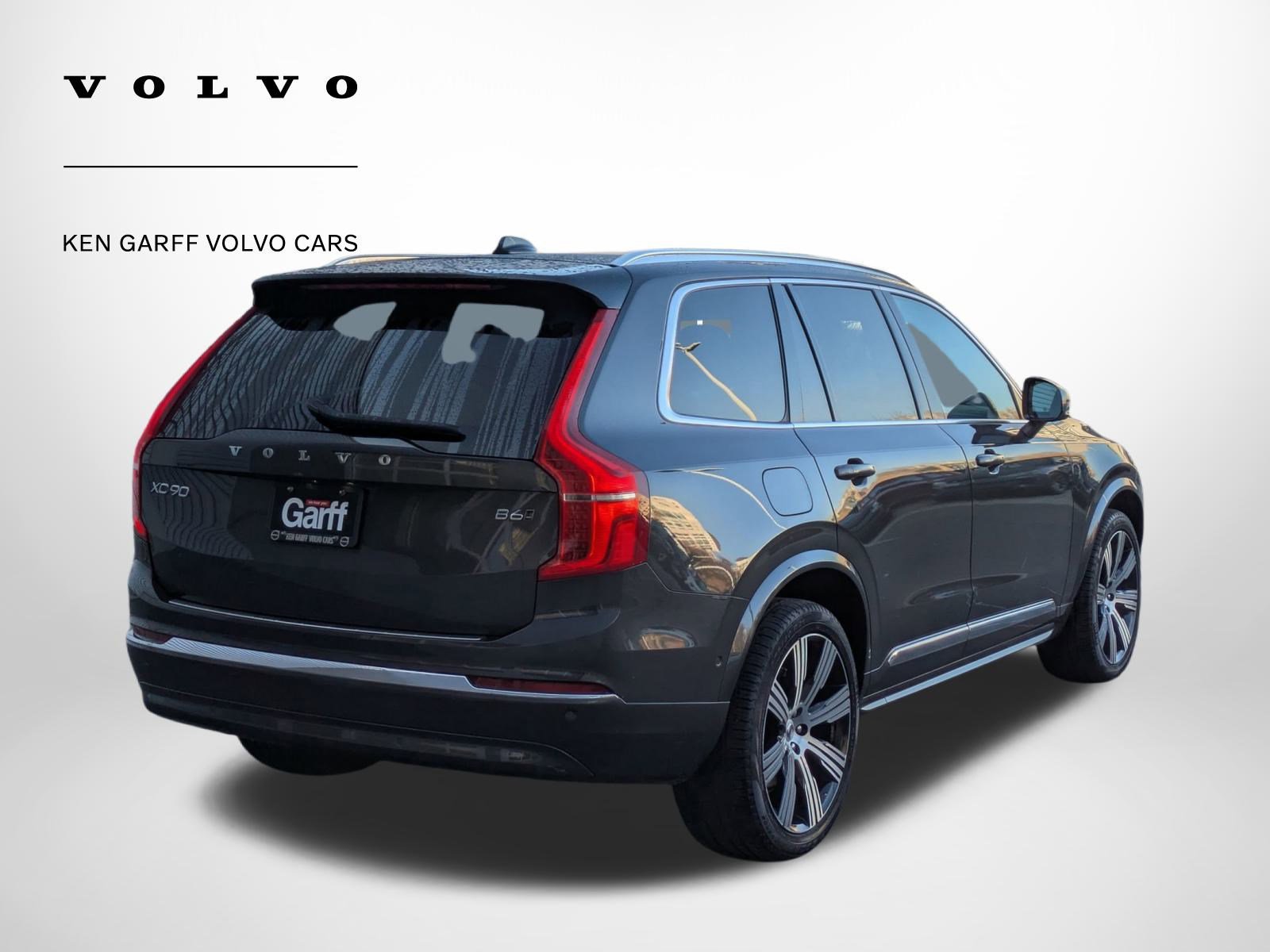 2023 Volvo XC90 Ultimate photo 3