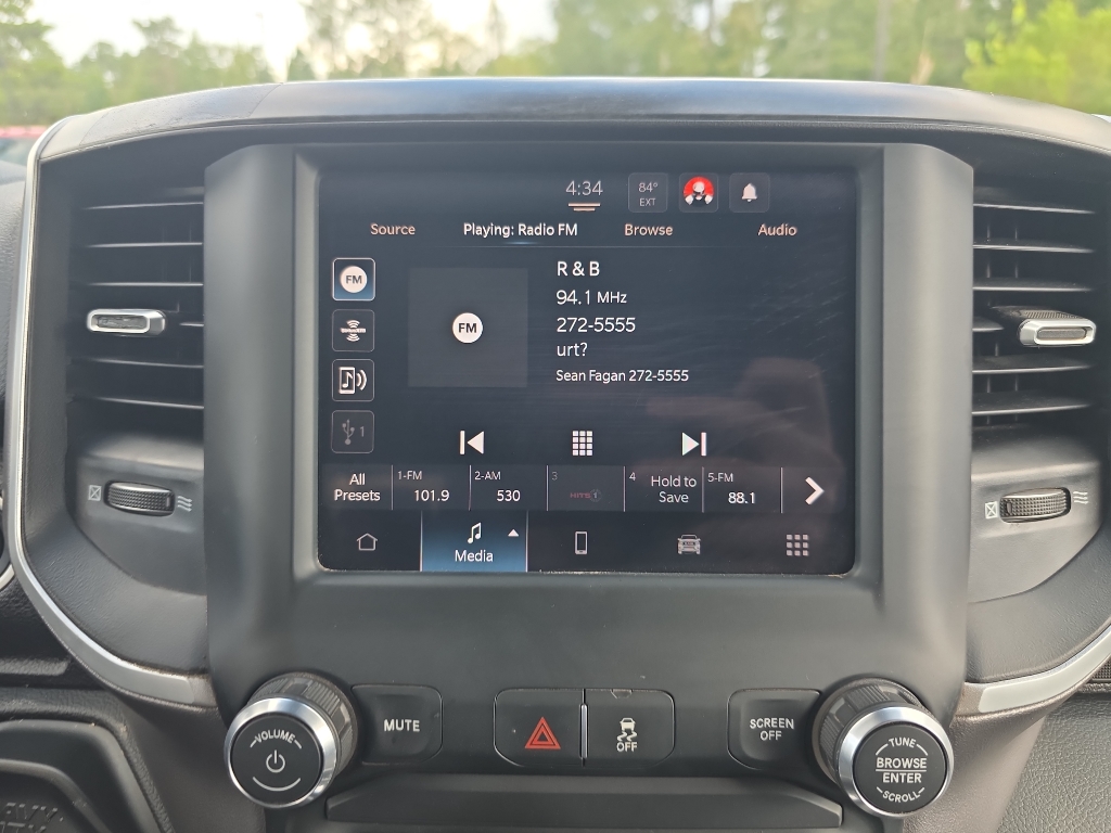 2024 Ram 2500 Big Horn photo 14