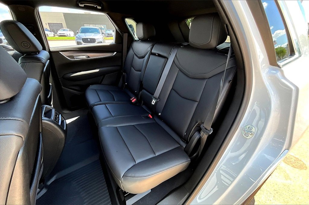 2025 Cadillac XT5 Luxury photo 10